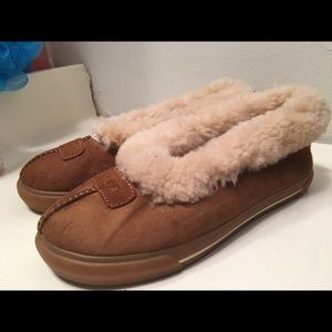 Ugg slippers